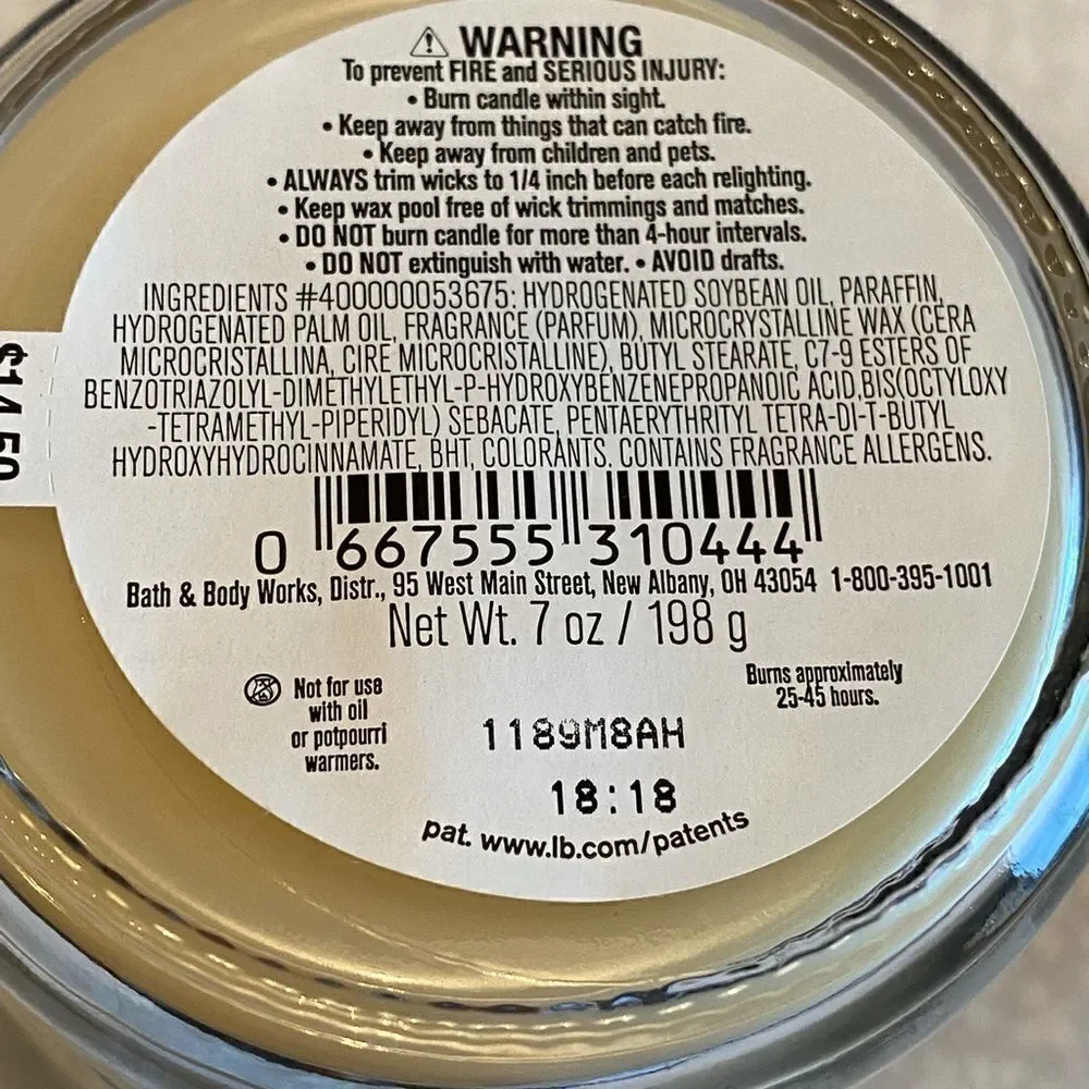 Bath and Body Works 2 Single Wick Candles - MERRY COOKIE - Picture 4 of 4
